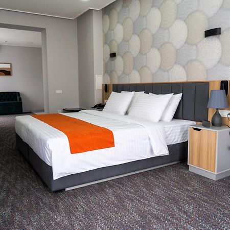 Nuovo Boutique Hotel タシュケント エクステリア 写真