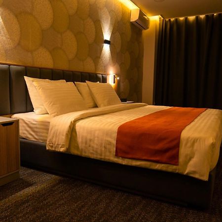 Nuovo Boutique Hotel タシュケント エクステリア 写真