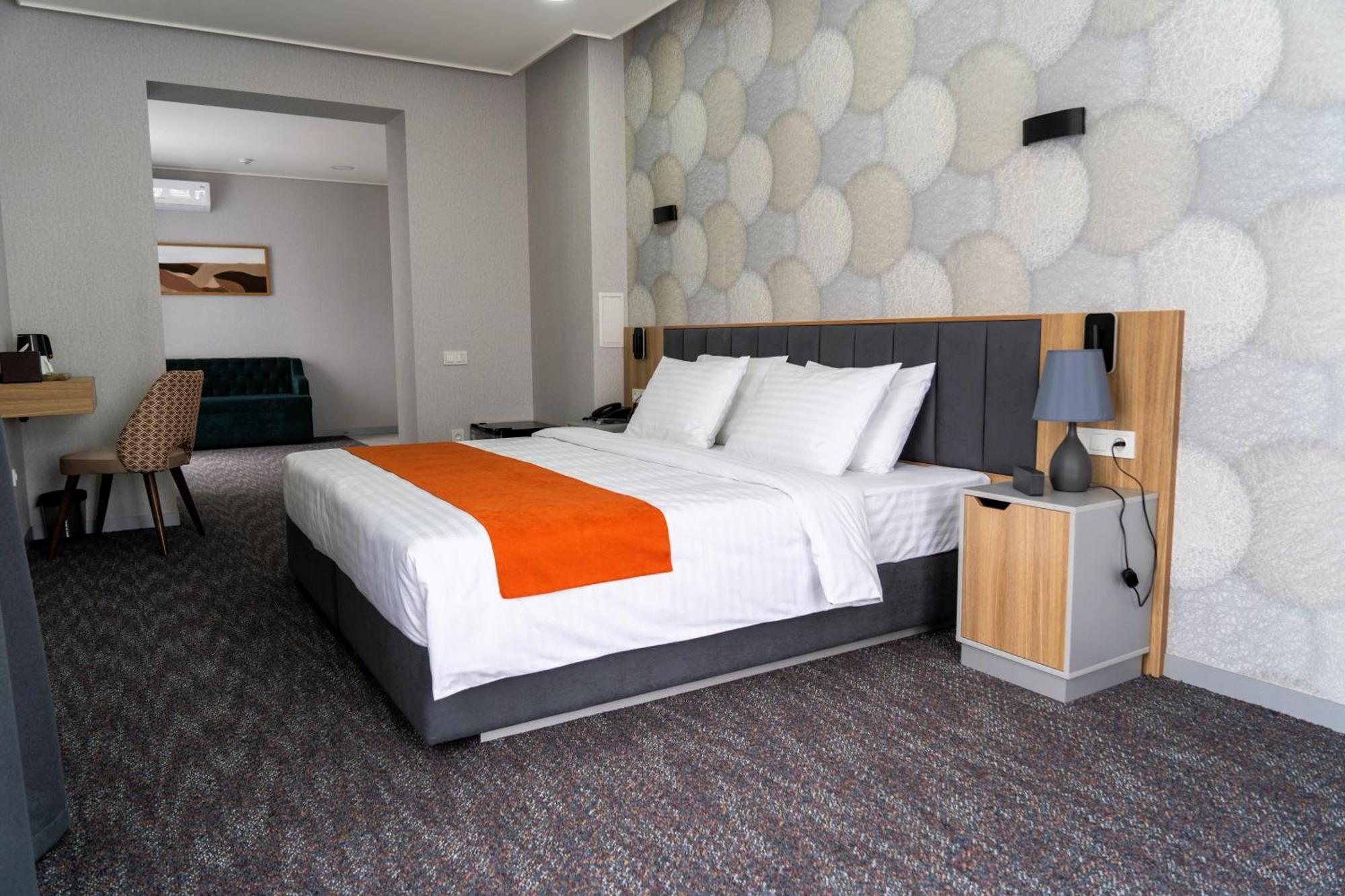 Nuovo Boutique Hotel タシュケント エクステリア 写真