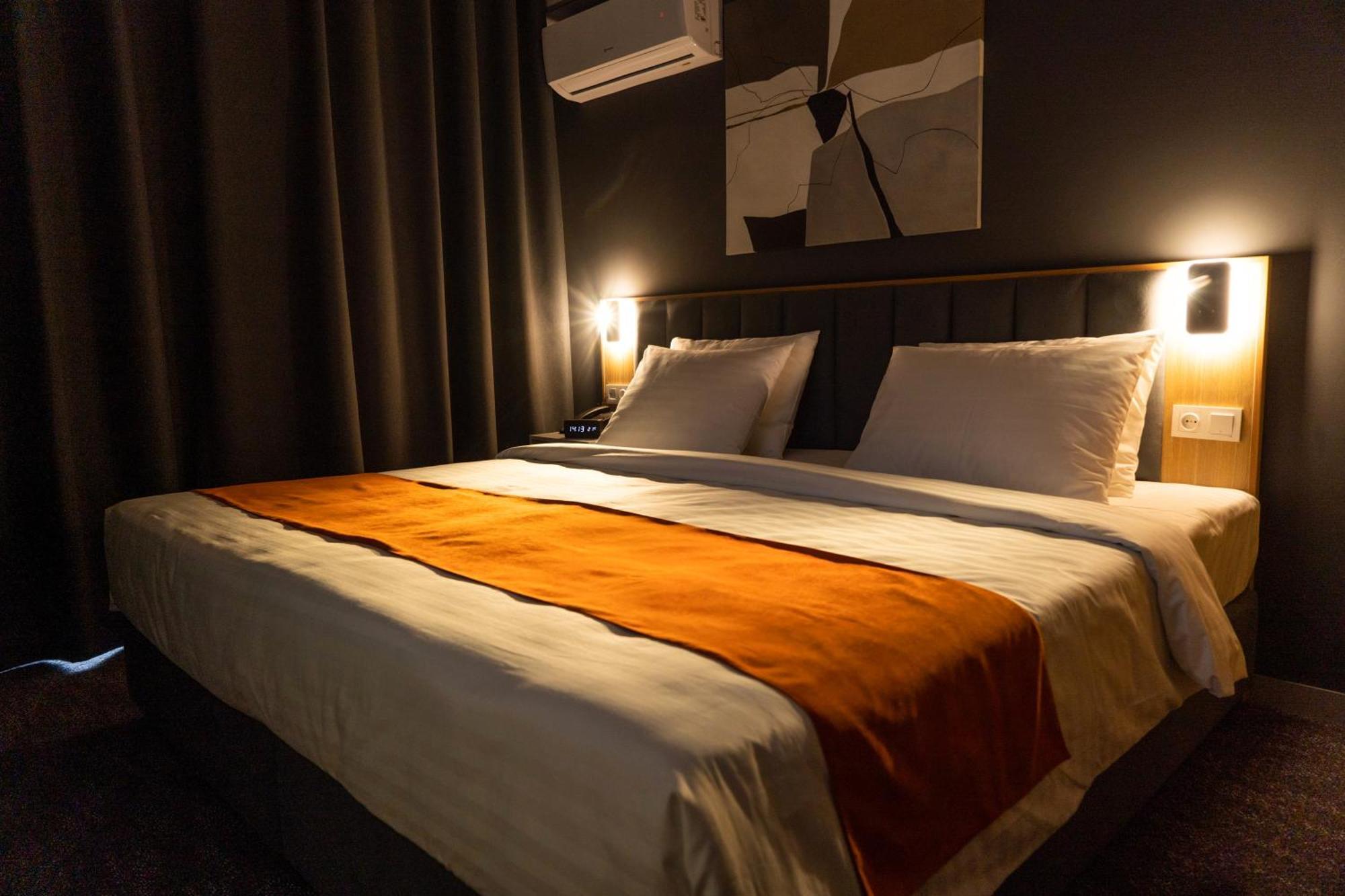 Nuovo Boutique Hotel タシュケント エクステリア 写真