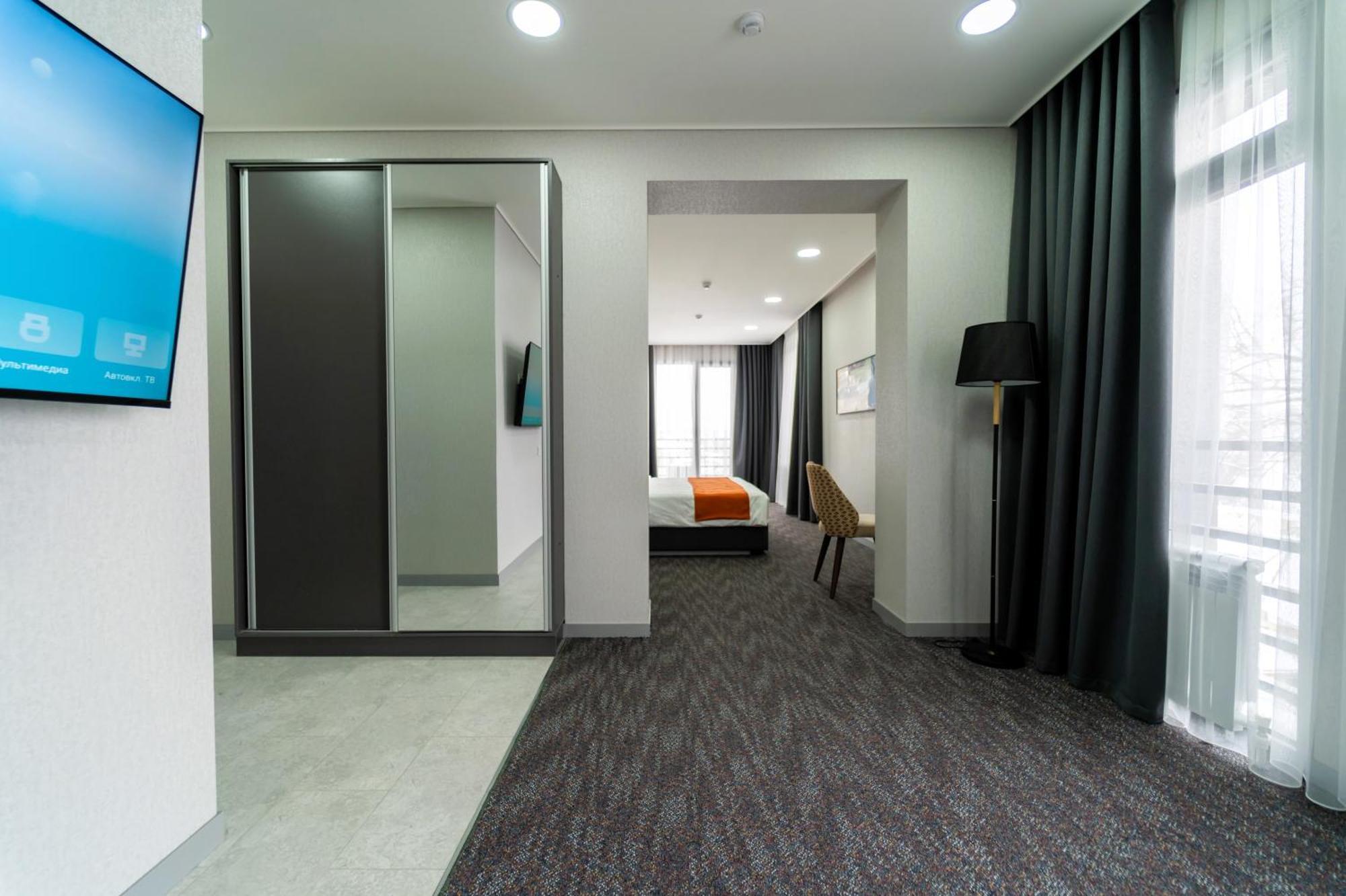 Nuovo Boutique Hotel タシュケント エクステリア 写真